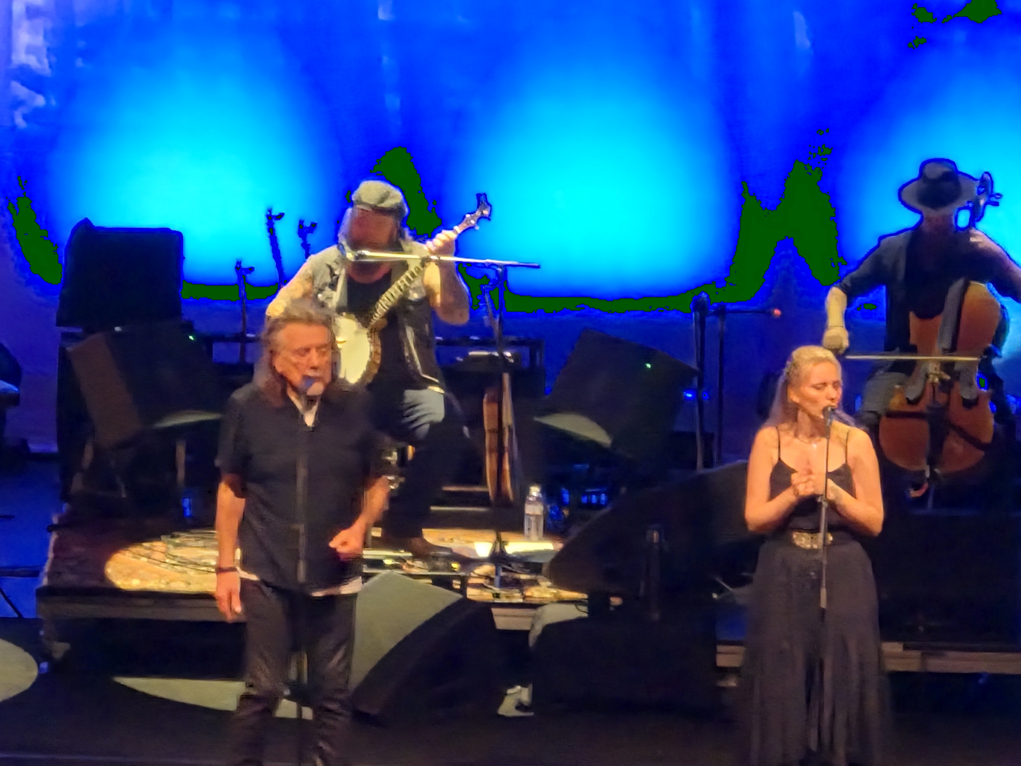 RobertPlantAndSavingGrace2025-11-15CaulkinsOperaHouseDenverCO (1).jpg